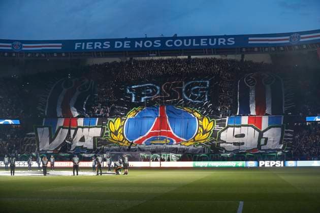 April 10, 2024, Paris, France: TIFO before the quarterfinal of UEFA Champions League between Paris Saint Germain and FC Barcelona, Barca at the Parc des Princes Stadium. Soccer 2024: Paris Saint Germain 2:3 FC Barcelona  - ZUMA Pho 20240410_mda_b253_135 Copyright: xLoicxBaratouxx