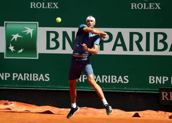ROLEX MONTE-CARLO MASTERS HUITIEMES PHOTOPQR NICE MATIN Jean François Ottonello ; Roquebrune-Cap-Martin ; 11 04 2024 ; ROLEX MONTE-CARLO MASTERS HUITIEMES - Alexander Zverev (GER en bleu) vs Stefanos Tsitsipas (GRE en rouge) Roquebrune-Cap-Martin France  Copyright: xPHOTOPQR NICExMATIN MAXPPPxJeanxFrançoisxOttonellox 20240411NIM2855 20240411NIM2855