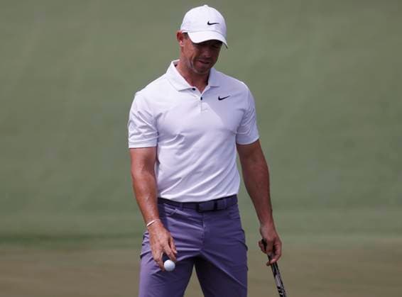 Northern Ireland s Rory McIlroy prepares to putt on the second hole during the first round of the Masters Tournament at Augusta National Golf Club in Augusta, Georgia on Thursday, April 11, 2024.  AUG20240411556 TANNENxMAURY