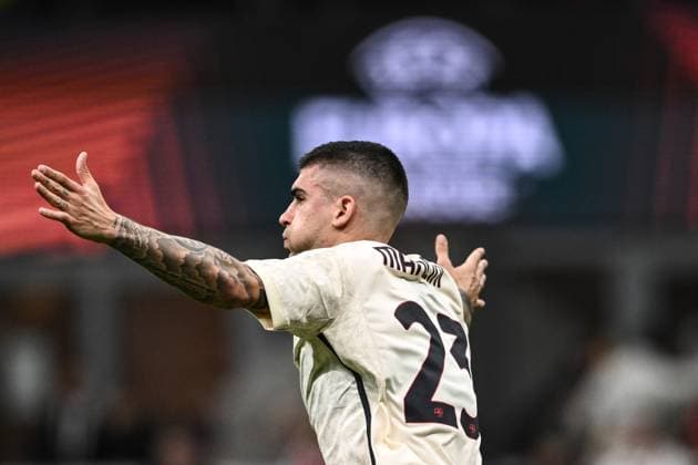 Fußball, EL, AC Mailand - AS Rom Milano 11 04 2024 - Europa League Milan-Atalanta foto Matteo Gribaudi Image nella foto: esultanza gol Gianluca Mancini 