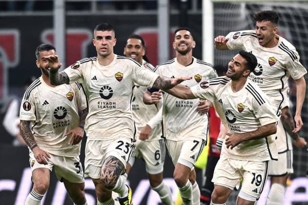 Fußball, EL, AC Mailand - AS Rom Db Milano 11 04 2024 - Europa League Milan-Roma foto Daniele Buffa Image nella foto: esultanza gol Gianluca Mancini 