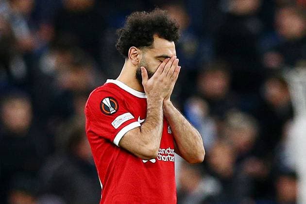 Sport Bilder des Tages Mohamed Salah of Liverpool shows a look of dejection Liverpool v Atalanta, UEFA Europa League, Quarter Final, First Leg, Football, Anfield, Liverpool, UK - 11 Apr 2024 EDITORIAL USE ONLY No use with unauthorised audio, video, data, fixture lists, club league logos or live services. Online in-match use limited to 120 images, no video emulation. No use in betting, games or single club league player publications.  Copyright: xMattxWest Shutterstockx 14424886ax