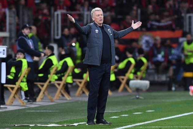 Soccer Europa League quarter-final Bayer 04 Leverkusen FC West Ham United on 11 04 2024 at the BayArena in Leverkusen David Moyes Coach Head Coach West Ham xRx