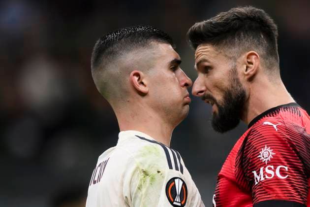 AC Milan v AS Roma - UEFA Europa League Gianluca Mancini of AS Roma argue with Olivier Giroud of AC Milan during the UEFA Europa League quarter-final first leg football match between AC Milan and AS Roma. Milan Italy Copyright: xNicolòxCampox