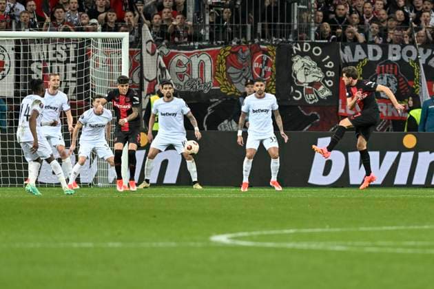 Jonas Hofmann 7, Bayer Leverkusen scores the goal for 1 0 11 04 2024 Soccer Europa League, Bayer 04 Leverkusen vs West Ham United, BayArena, Leverkusen, NRW Germany Copyright: xpepphotox xHorstxMauelshagenx pep00321, pep_20240411_hm