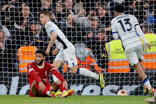 Liverpool FC v Atalanta: Quarter-Final First Leg - UEFA Europa League 2023 24 Joe Gomez of Liverpool looks dejected as Mario Pasalic of Atalanta celebrates 3rd goal during the UEFA Europa League 2023 24 Quarter-Final first leg match between Liverpool FC and Atalanta at Anfield on April 11, 2024 in Liverpool, England. Liverpool Anfield England United Kingdom Copyright: xRichardxSellers Sportsphoto APLx 13971895
