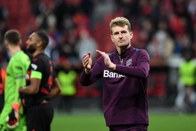 11 04 2024, Leverkusen, Germany, BayARENA, Bayer Leverkusen vs West Ham United UEFA Europa League 2023 2024 Quarter finals First Leg, Goalkeeper Lukas Hradecky Bayer 04 Leverkusen gestures, gestures Photo Ralf Treese Leverkusen BayARENA North Rhine Westphalia Germany 521_LEVWHU20240411_054 Treese-521