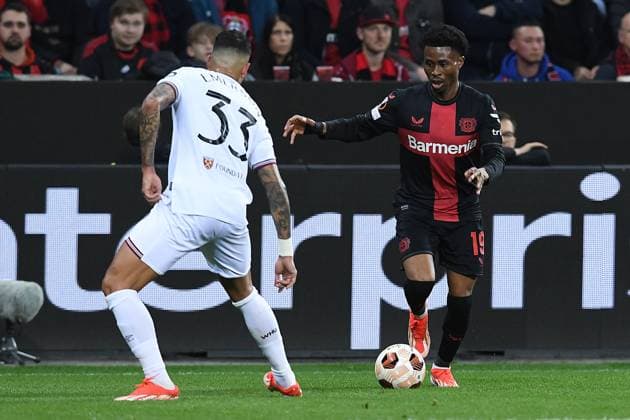 Soccer Europa League Quarterfinal Bayer 04 Leverkusen FC West Ham United on 11 04 2024 at the BayArena in Leverkusen Emerson West Ham , left Nathan Tella Leverkusen , right xRx
