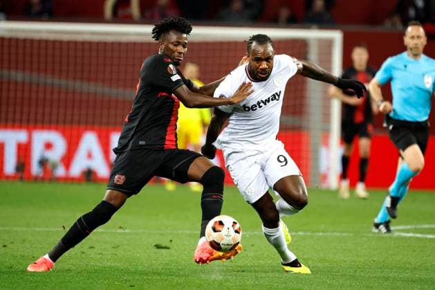 Leverkusen, Germany, UEFA Europa League, Bayer 04 Leverkusen West Ham United FC 2 0 Quarter Finals, Quarter Finals 11 04 2024 at the Bay Arena in Leverkusen Edmond TAPSOBA LEV left and Michail ANTONIO WHU right