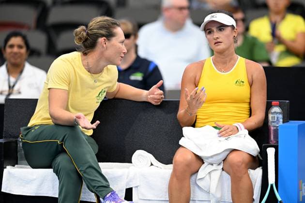 TENNIS BILLIE JEAN KING CUP, Australian captain Sam Stosur (left) is seen talking to Arina Rodionova of Australia (right) during her singles match against Giuliana Olmos of Mexicoduring the Billie Jean King Cup at Pat Rafter Arena in Brisbane, Friday, April 12, 2024. ( NO ARCHIVING, EDITORIAL USE ONLY, NO USE IN BOOKS WITHOUT CONSENT BRISBANE QUEENSLAND AUSTRALIA  Copyright: xDARRENxENGLANDx 20240412001930784807