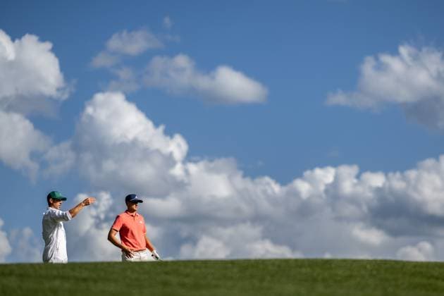 240411 Ludvig Aberg of Sweden with his caddie Joe Skovron during the first round of the 2024 Masters Golf Tournament on April 11, 2024 in Augusta Photo Petter Arvidson BILDBYRAN kod PA PA0792 bbeng golf masters the masters Augusta us masters  Copyright: PETTERxARVIDSON BB240411PA161