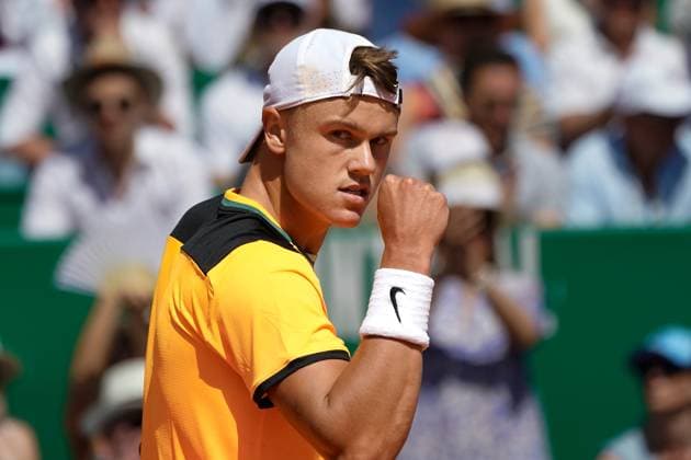 Holger Rune (Danemark) TENNIS : Monaco Rolex Masters - 1 4 de finale - Monaco - 12 04 2024 NorbertScanella Panoramic 