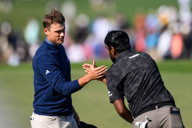 240412 Ludvig Aberg of Sweden and Sahith Theegala of USA during the second round of the 2024 Masters Golf Tournament on April 12, 2024 in Augusta Photo Petter Arvidson BILDBYRAN kod PA PA0793 bbeng golf masters the masters augusta us masters  Copyright: PETTERxARVIDSON BB240412PA027