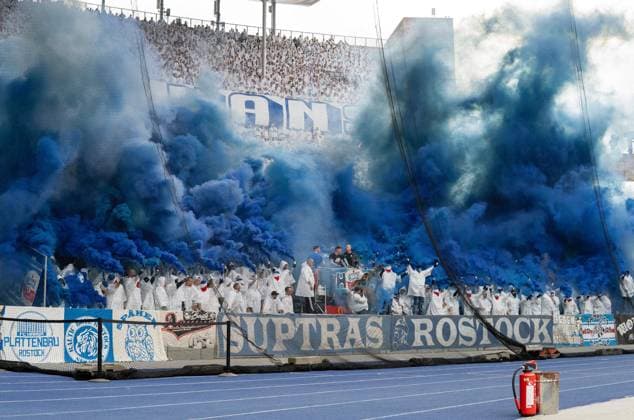 Soccer, Men, Season 2023 2024, 2 Bundesliga 29 Matchday , Hertha BSC F C Hansa Rostock, Fans of Hansa ignite pyrotechnics, 12 04 2024, Copyright: xSebastianxRäppold MatthiasxKochx