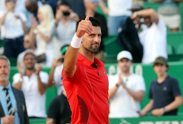 Sport Themen der Woche KW15 Sport Bilder des Tages ROLEX MC MASTERS DJOKOVIC - DE MINAUR PHOTOPQR NICE MATIN Jean François Ottonello ; Roquebrune-Cap-Martin ; 12 04 2024 ; Rolex Monte-Carlo Masters - quart de finale - Novak Djokovic (SRB en rouge) vs Alex De Minaur (AUS en bleu) Roquebrune-Cap-Martin France  Copyright: xPHOTOPQR NICExMATIN MAXPPPxJeanxFrançoisxOttonellox 20240412NIM5890 20240412NIM5890
