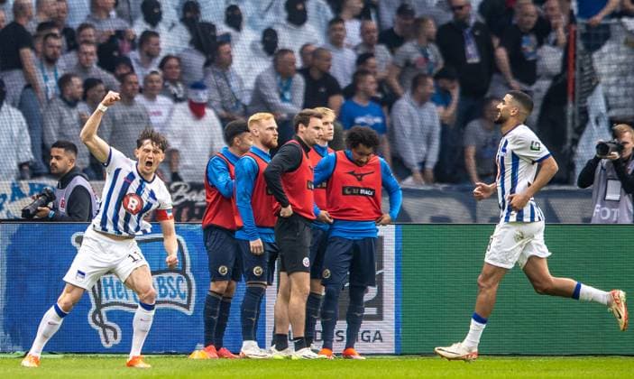Berlin, 12 04 2024, Soccer, 2 Bundesliga, Matchday 29, Hertha BSC Hansa Rostock, Olympiastadion Berlins Fabian Reese l cheers after his goal to 2 0 DFL regulations and DFB regulations prohibit any use of photographs as image sequences and or quasi video, Foto Andreas Gora Hertha BSC Hansa Rostock