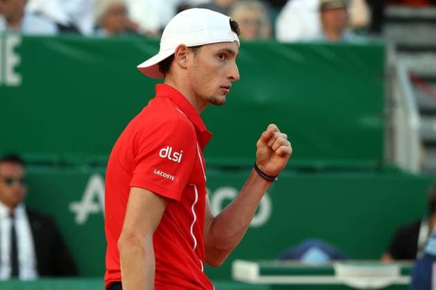 ROLEX MC MASTERS HUMBERT RUUD PHOTOPQR NICE MATIN Jean François Ottonello ; Roquebrune-Cap-Martin ; 12 04 2024 ; Rolex Monte-Carlo Masters - quart de finale - Ugo Humbert (FRA en rouge) vs Casper Ruud (NOR en noir) Roquebrune-Cap-Martin France  Copyright: xPHOTOPQR NICExMATIN MAXPPPxJeanxFrançoisxOttonellox 20240412NIM5958 20240412NIM5958