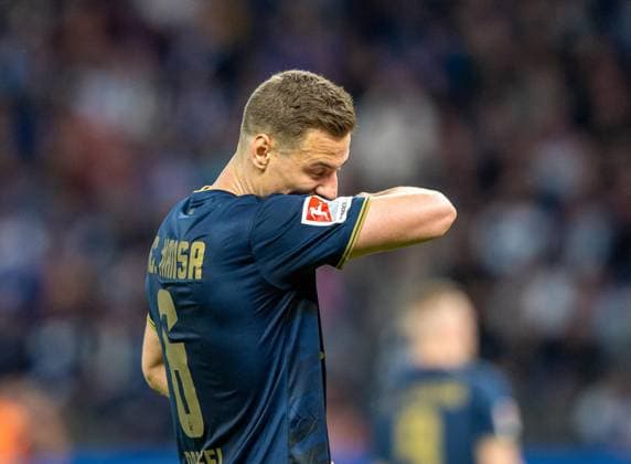 Soccer, Men, Season 2023 2024, 2 Bundesliga 29 Matchday , Hertha BSC F C Hansa Rostock, Dennis Dressel Hansa Rostock , 12 04 2024, Copyright: xSebastianxRäppold MatthiasxKochx
