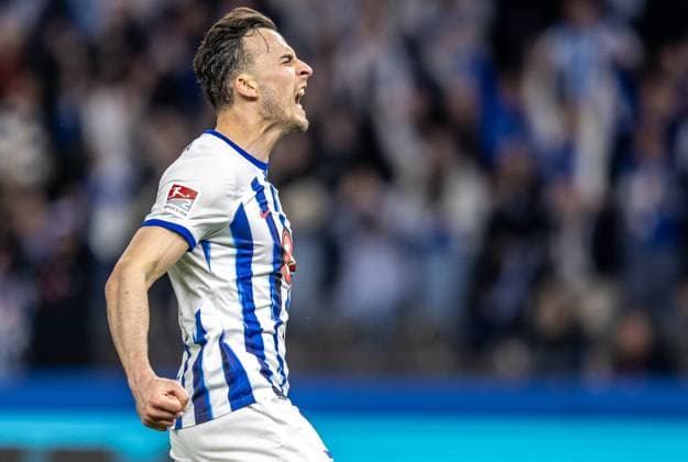 Berlin, 12 04 2024, Soccer, 2 Bundesliga, Matchday 29, Hertha BSC Hansa Rostock, Olympiastadion Berlins Haris Tabakovic cheers after his goal to 4 0 DFL regulations and DFB regulations prohibit any use of photographs as image sequences and or quasi video, Foto Andreas Gora Hertha BSC Hansa Rostock