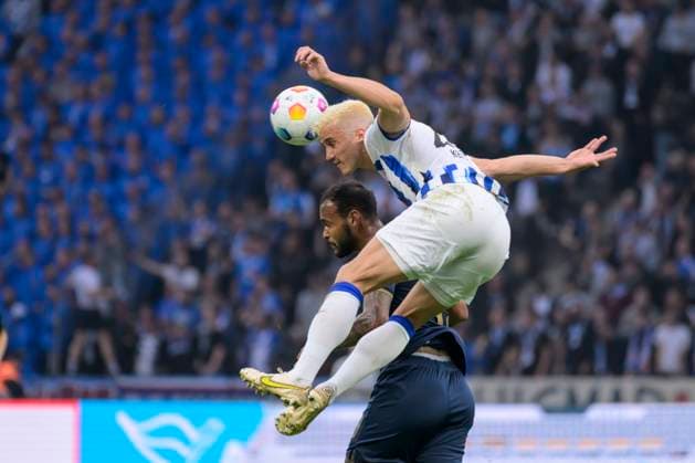 v l Junior Brumado FC Hansa Rostock, 49 , Marc Oliver Kempf Hertha BSC, 20 , duel, action, fight, Hertha BSC FC Hansa Rostock, 2 Bundesliga, football, DFB, season 2023 2024, 29 matchday, Olympia Stadion Berlin, DFB DFL REGULATIONS PROHIBIT ANY USE OF PHOTOGRAPHS AS IMAGE SEQUENCES AND OR QUASI VIDEO, 12 04 2024, Copyright: HMBxMedia UwexKoch