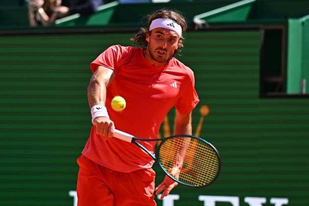 Monaco Rolex Masters Stefanos Tsitsipas (GRE) during his quarter final round match at the Monaco Rolex Masters in Monte Carlo, on April, 12, 2024. Photo by Corinne Dubreuil ABACAPRESS.COM Monaco Monaco  Copyright: xDubreuilxCorinne ABACAx
