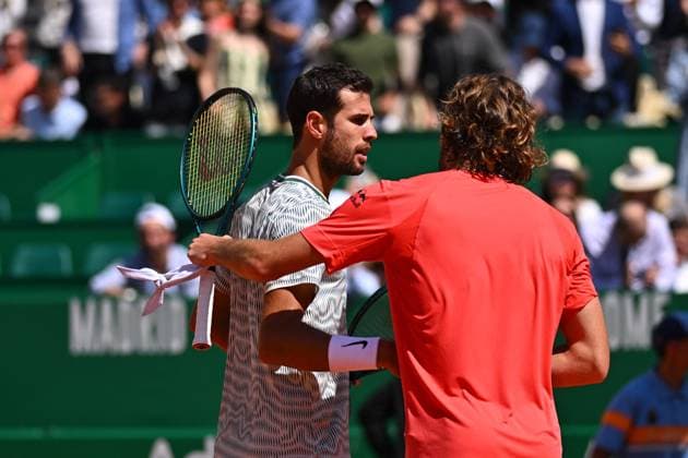 Monaco Rolex Masters Stefanos Tsitsipas (GRE) during his quarter final round match at the Monaco Rolex Masters in Monte Carlo, on April, 12, 2024. Photo by Corinne Dubreuil ABACAPRESS.COM Monaco Monaco  Copyright: xDubreuilxCorinne ABACAx