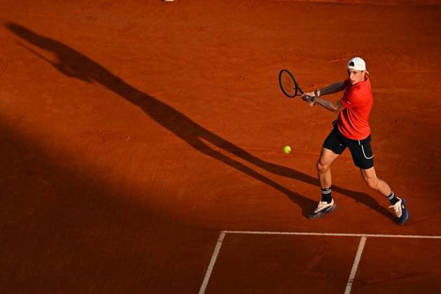Monaco Rolex Masters Ugo Humbert (FRA) during his quarter final round match at the Monaco Rolex Masters in Monte Carlo, on April, 12, 2024. Photo by Corinne Dubreuil ABACAPRESS.COM Monaco Monaco  Copyright: xDubreuilxCorinne ABACAx