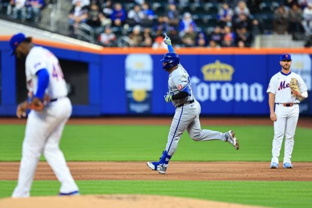 MLB, Baseball Herren, USA Kansas City Royals Vs. New York Mets Salvador Perez, 13 of the Kansas City Royals, is rounding the bases after hitting a home run during the first inning of a baseball game against the New York Mets at Citi Field in New York City, New York, on April 12, 2024. New York New York United States  Copyright: xGordonxDonovanx originalFilename:donovan-kansasci240412_npAIe.jpg