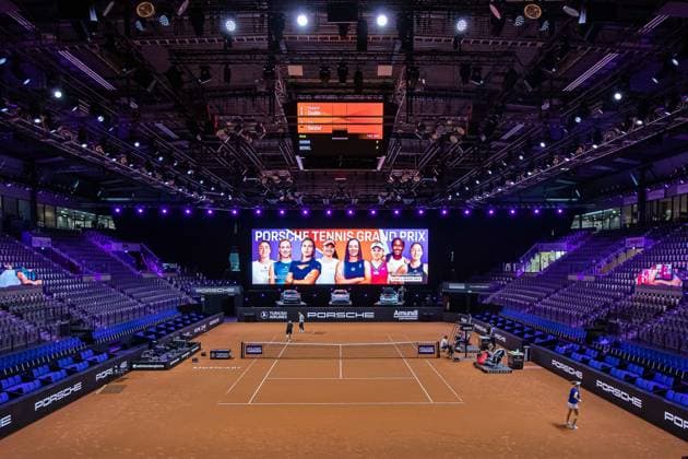 The court and the empty hall before the start Porsche Tennis Grand Prix GP Stuttgart 2024, Porsche Arena, 13 04 2024 GER Porsche Tennis Grand Prix GP Stuttgart 2024 Porsche Arena, 13 04 2024 Stuttgart Copyright: xEibner-Pressefoto RogerxBuerkex EP
