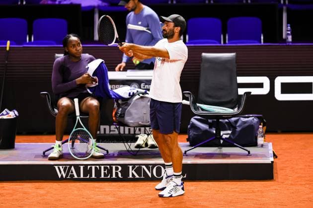 Coco Gauff during training with Coach Pere Riba Porsche Tennis Grand Prix GP Stuttgart 2024, Porsche Arena, 13 04 2024 GER Porsche Tennis Grand Prix GP Stuttgart 2024 Porsche Arena, 13 04 2024 Stuttgart Copyright: xEibner-Pressefoto RogerxBuerkex EP