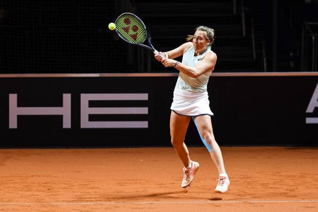 Carolina Kuhl GER Porsche Tennis Grand Prix GP Stuttgart 2024, Porsche Arena, 13 04 2024 GER Porsche Tennis Grand Prix GP Stuttgart 2024 Porsche Arena, 13 04 2024 Stuttgart Copyright: xEibner-Pressefoto RogerxBuerkex EP