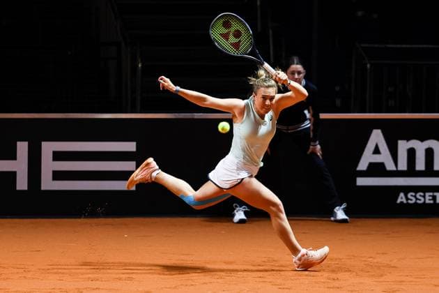 Carolina Kuhl GER Porsche Tennis Grand Prix GP Stuttgart 2024, Porsche Arena, 13 04 2024 GER Porsche Tennis Grand Prix GP Stuttgart 2024 Porsche Arena, 13 04 2024 Stuttgart Copyright: xEibner-Pressefoto RogerxBuerkex EP