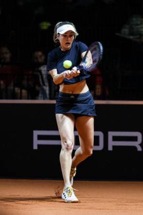 Anna Kalinskaya RUS Porsche Tennis Grand Prix GP Stuttgart 2024, Porsche Arena, 13 04 2024 GER Porsche Tennis Grand Prix GP Stuttgart 2024 Porsche Arena, 13 04 2024 Stuttgart Copyright: xEibner-Pressefoto RogerxBuerkex EP
