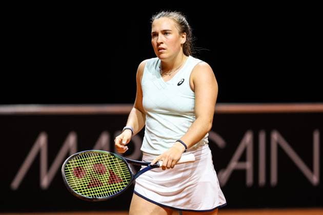 Carolina Kuhl GER Porsche Tennis Grand Prix GP Stuttgart 2024, Porsche Arena, 13 04 2024 GER Porsche Tennis Grand Prix GP Stuttgart 2024 Porsche Arena, 13 04 2024 Stuttgart Copyright: xEibner-Pressefoto RogerxBuerkex EP