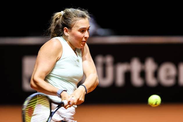 Carolina Kuhl GER Porsche Tennis Grand Prix GP Stuttgart 2024, Porsche Arena, 13 04 2024 GER Porsche Tennis Grand Prix GP Stuttgart 2024 Porsche Arena, 13 04 2024 Stuttgart Copyright: xEibner-Pressefoto RogerxBuerkex EP