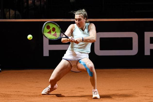 Carolina Kuhl GER Porsche Tennis Grand Prix GP Stuttgart 2024, Porsche Arena, 13 04 2024 GER Porsche Tennis Grand Prix GP Stuttgart 2024 Porsche Arena, 13 04 2024 Stuttgart Copyright: xEibner-Pressefoto RogerxBuerkex EP