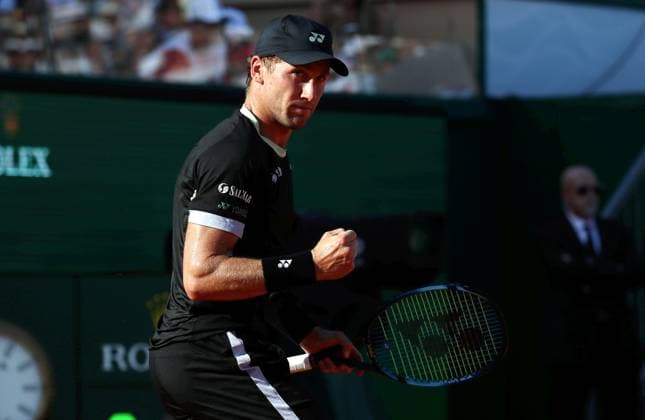 DEMI ROLEX MC MASTERS DJOKOVIC RUUD PHOTOPQR NICE MATIN Jean François Ottonello ; Roquebrune-Cap-Martin ; 13 04 2024 ; Demi-finale Rolex Monte-Carlo Masters - Novak Djokovic (SRB en rouge) vs Casper Ruud (NOR en noir) Roquebrune-Cap-Martin France  Copyright: xPHOTOPQR NICExMATIN MAXPPPxJeanxFrançoisxOttonellox 20240413NIM8236 20240413NIM8236