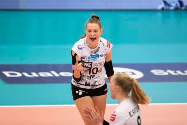 2 Bundesliga Women Pro Schwarz Weiss Erfurt vs DSHS SnowTrex Köln 13 04 2024 Pia Mohr 10 Schwarz Weiss Erfurt 2 Bundesliga Women Pro Schwarz Weiss Erfurt vs DSHS SnowTrex Köln Riethsporthalle Erfurt 13 04 2024 Copyright: xBEAUTIFULxSPORTS Duehringx