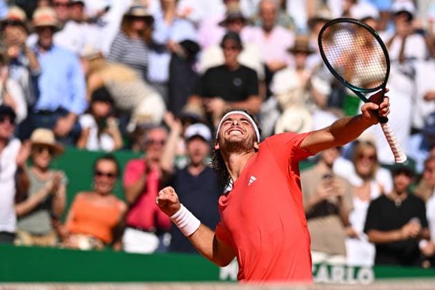 Monaco Rolex Masters Stefanos Tsitsipas (GRE) during his semi final match at the Monaco Rolex Masters in Monte Carlo, on April, 13, 2024. Photo by Corinne Dubreuil ABACAPRESS.COM Monte-Carlo Monaco  Copyright: xDubreuilxCorinne ABACAx