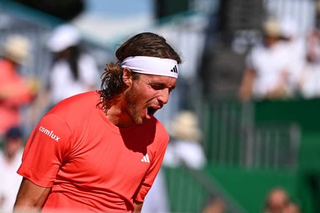 Monaco Rolex Masters Stefanos Tsitsipas (GRE) during his semi final match at the Monaco Rolex Masters in Monte Carlo, on April, 13, 2024. Photo by Corinne Dubreuil ABACAPRESS.COM Monte-Carlo Monaco Copyright: xDubreuilxCorinne ABACAx