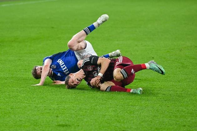 13 04 2024, Soccer, 2 Bundesliga, 29 Matchday Season 2023 2024, FC Schalke 04 1 FC Nuernberg, Derry Murkin FC Schalke 04 , Benjamin Goller 1 FC Nürnberg xRHR PHOTO TKx Copyright: RHR-FOTOx RHR-FOTO TK