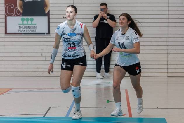 Lara Darowski Schwarz Weiss Erfurt, 13 at the run-in, 13 04 2024, Erfurt Germany , Volleyball, 2 Bundesliga Women Pro, Schwarz Weiss Erfurt DSHS Snowtrex Köln xprx