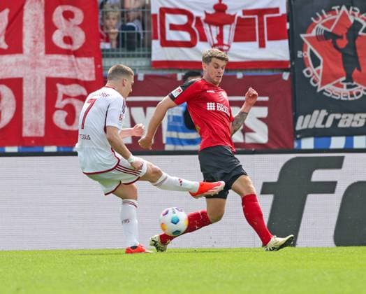Soccer 2 BL SV Wehen Wiesbaden Fortuna Düsseldorf 13 04 24, Christos Tzolis Fortuna , Marcus Mathisen SVWW ,