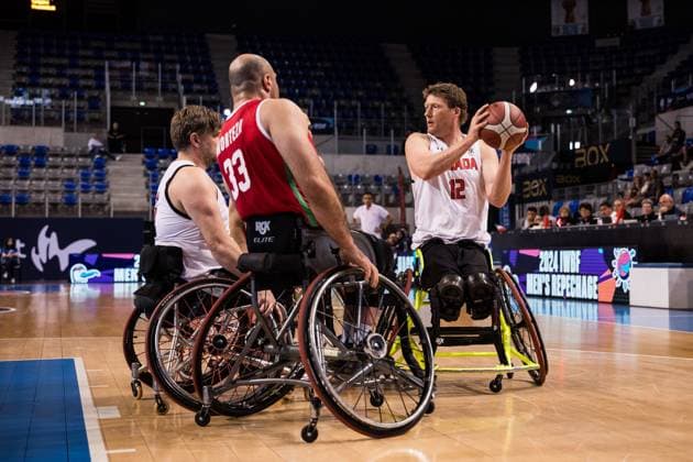 2024 IWBF Mens Repechage Kanda Iran 14 04 2024 Morteza Abedi Iran, 33 , Patrick Anderson Canada, 12 on the ball 2024 IWBF Mens Repechage Kanda Iran Azur Arena, Antibes Copyright: xBEAUTIFULxSPORTS Wunderlx
