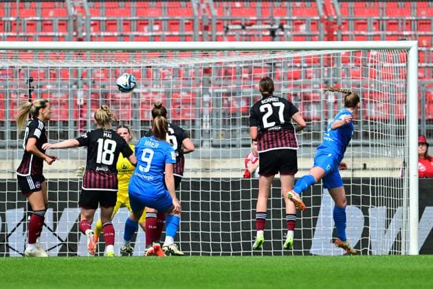 14 04 2024 Soccer Season 2023 2024 1 Womens Soccer Bundesliga 18 Matchday 1 FC Nuremberg FCN Club SGS Essen AlSch xalxscx Annalena Rieke 17, SGS Essen scores 1 0 Goal celebration Joy after scoring Goal to 1 0