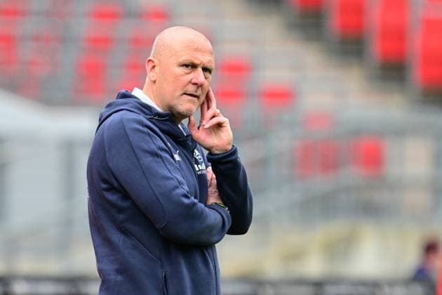 14 04 2024 Soccer Season 2023 2024 1 Womens Soccer Bundesliga 18 Matchday 1 FC Nuremberg FCN Club SGS Essen AlSch xalxscx Markus Högner Hoegner Coach SGS Essen pensive Thinks about