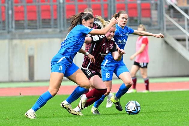 14 04 2024 Soccer Season 2023 2024 1 Womens Soccer Bundesliga 18 Matchday 1 FC Nürnberg FCN Club SGS Essen AlSch xalxscx Laureta Elmazi 11, SGS Essen Selma Magnusdottir 37, 1 FC Nürnberg FCN Lena Ostermeier 18, SGS Essen