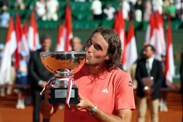 Finale Rolex MOnte-Carlo Masters PHOTOPQR NICE MATIN Jean François Ottonello ; Roquebrune-Cap-Martin ; 14 04 2024 ; Finale Rolex MOnte-Carlo Masters - Stefanos Tsitsipas (GRE en rouge) vs Casper Ruud (NOR en noir) Roquebrune-Cap-Martin France Copyright: xPHOTOPQR NICExMATIN MAXPPPxJeanxFrançoisxOttonellox 20240414NIM0035 20240414NIM0035