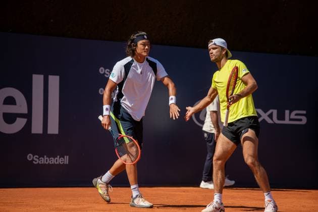 Barcelona Open Banc de Sabadell. Conde de Godo Trophy. Real Club de Tenis Barcelona. April 14,2024 Z. Zhang (left) with T. Machac during the doubles match eliminator at the qualifying round at the Barcelona Open Banc de Sabadell Trofeo Conde de Godo played at the Real Club de Tenis Barcelona. April 14, 2024. Barcelona ESP Copyright: xS.xRosx