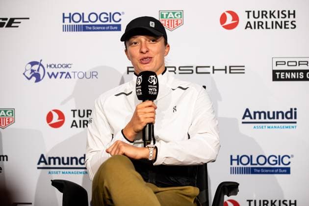 Iga Swiatek WTA Ranking 1 POL in an interview GER Porsche Tennis Grand Prix GP Stuttgart 2024, Porsche Arena, 15 04 2024 GER Porsche Tennis Grand Prix GP Stuttgart 2024 Porsche Arena, 15 04 2024 Stuttgart Copyright: xEibner-Pressefoto RogerxBuerkex EP